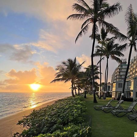 Beachfront Condo With Amazing Views Hau'ula ภายนอก รูปภาพ