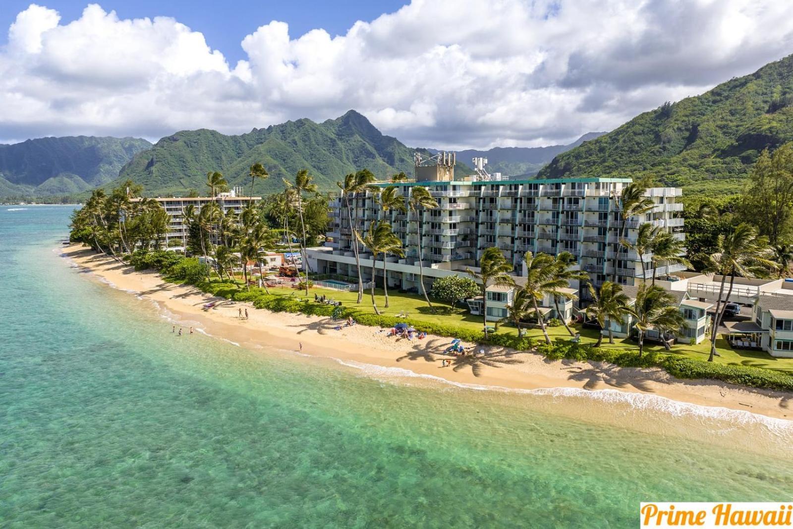 Beachfront Condo With Amazing Views Hau'ula ภายนอก รูปภาพ