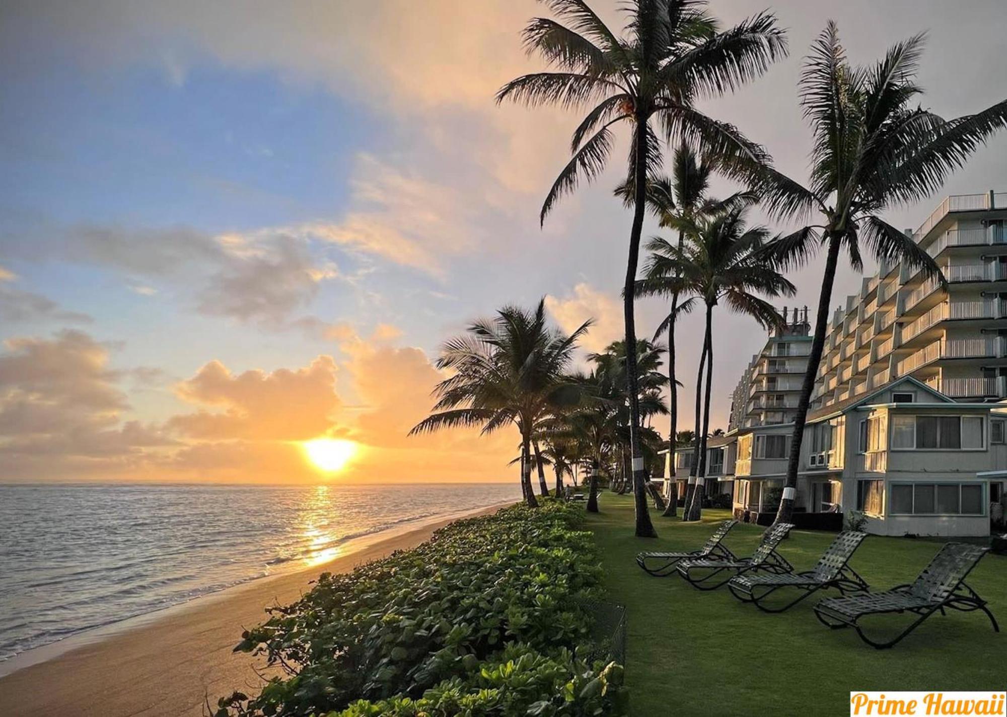 Beachfront Condo With Amazing Views Hau'ula ภายนอก รูปภาพ